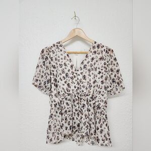 By the River Women's blouse, size medium, tshirt, feminine, ruched